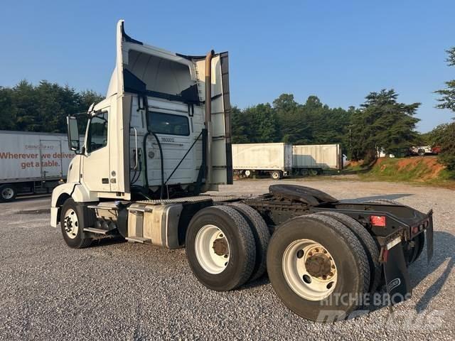 Volvo VNL Trækkere