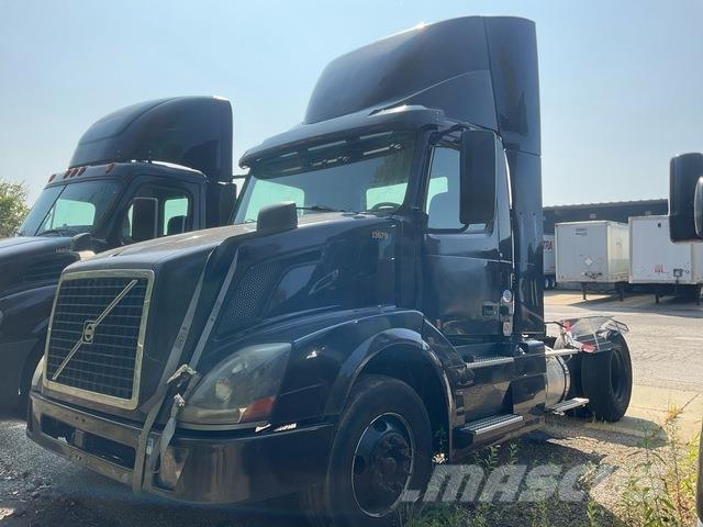 Volvo VNL Trækkere