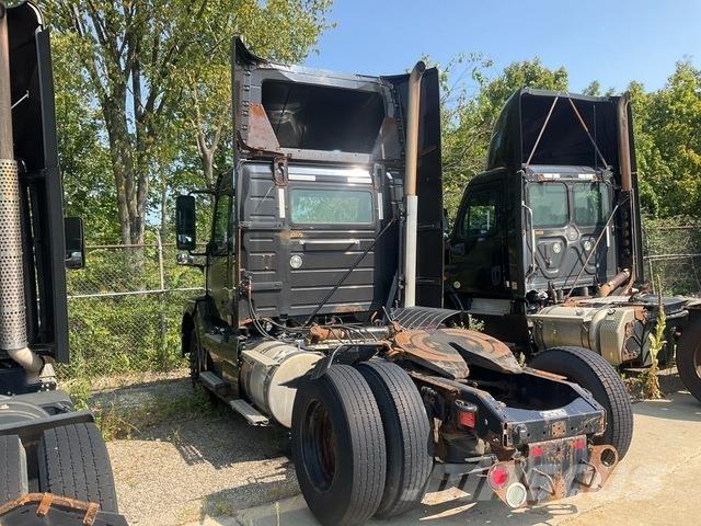 Volvo VNL Trækkere