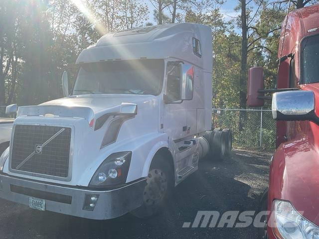 Volvo VNL Trækkere
