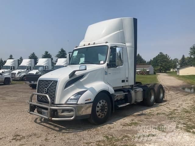 Volvo VNL 300 Trækkere
