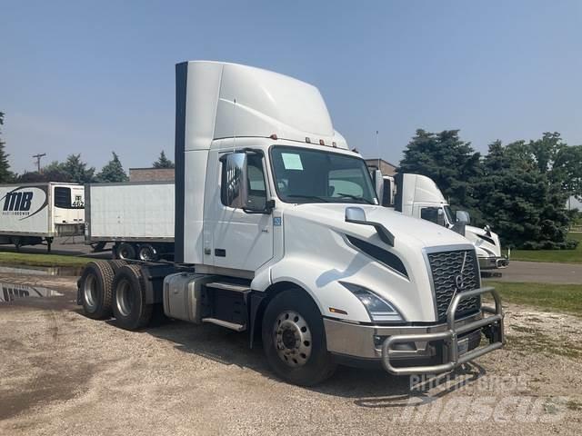 Volvo VNL 300 Trækkere