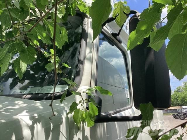Volvo VNL740 Trækkere