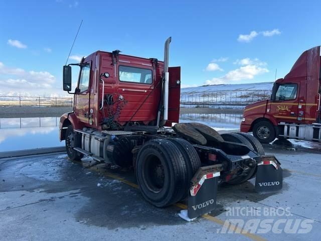 Volvo VNM Trækkere