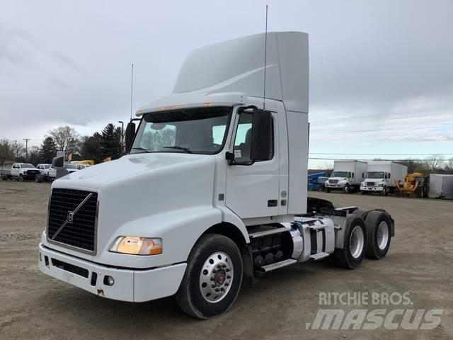 Volvo VNM Trækkere