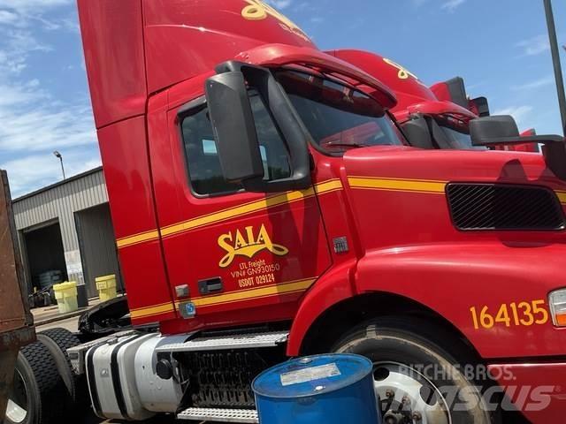 Volvo VNM Trækkere