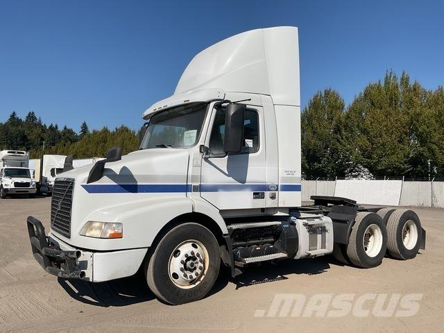 Volvo VNM Trækkere