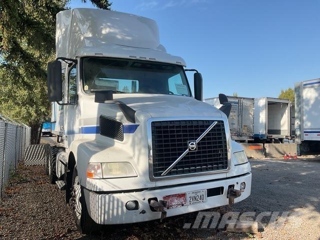 Volvo VNM Trækkere