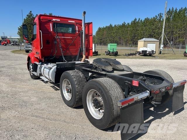 Volvo VNR Trækkere