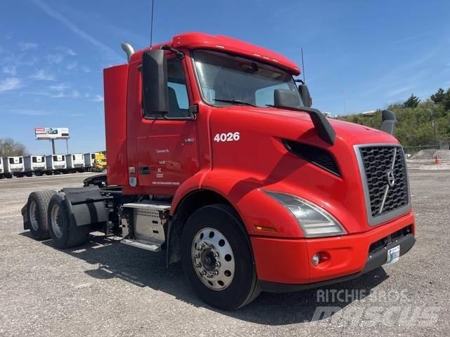 Volvo VNR Trækkere