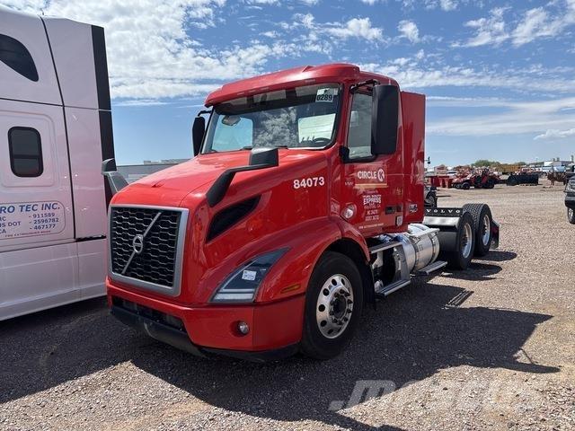 Volvo VNR Trækkere