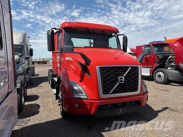 Volvo VNR Trækkere