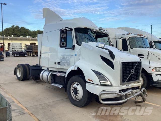 Volvo VNR64T Trækkere