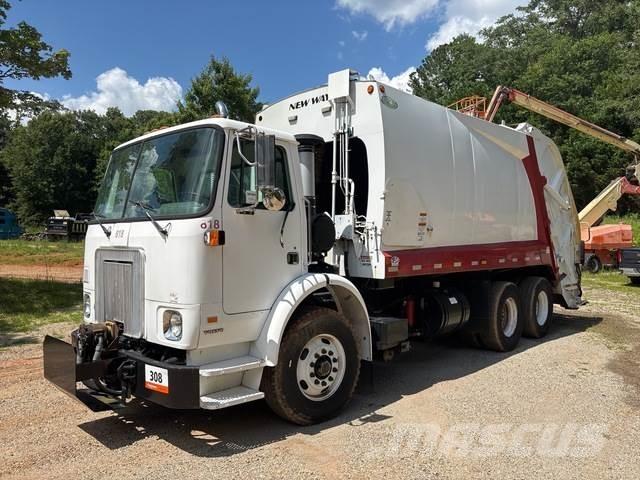 Volvo WX64 Renovationslastbiler