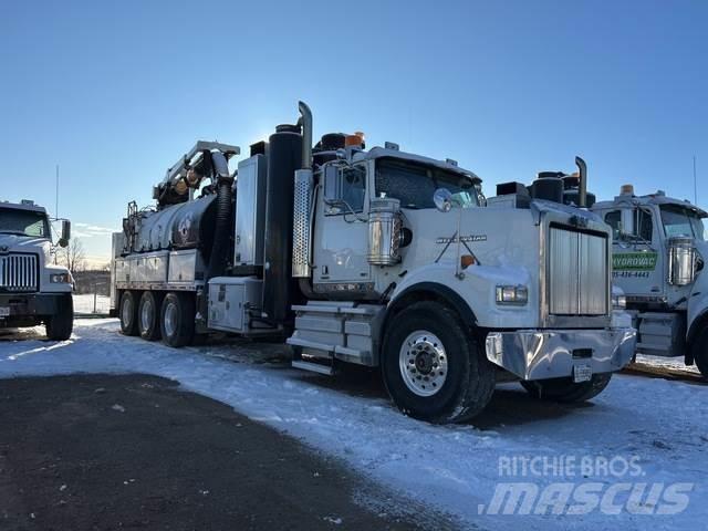 Western Star  Gravemaskiner på larvebånd
