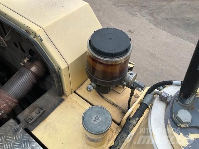 Wirtgen WR2400 Jordvibrationstromler
