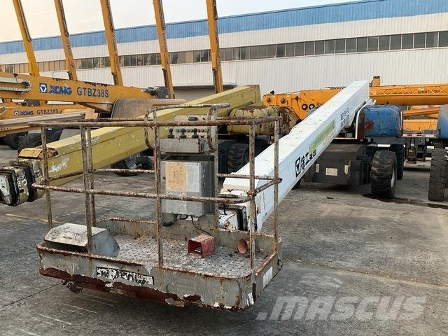 XCMG GKS28 Teleskoplifte