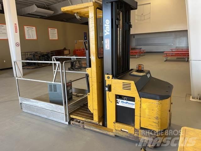 Yale OS030EC Plukketruck, medium