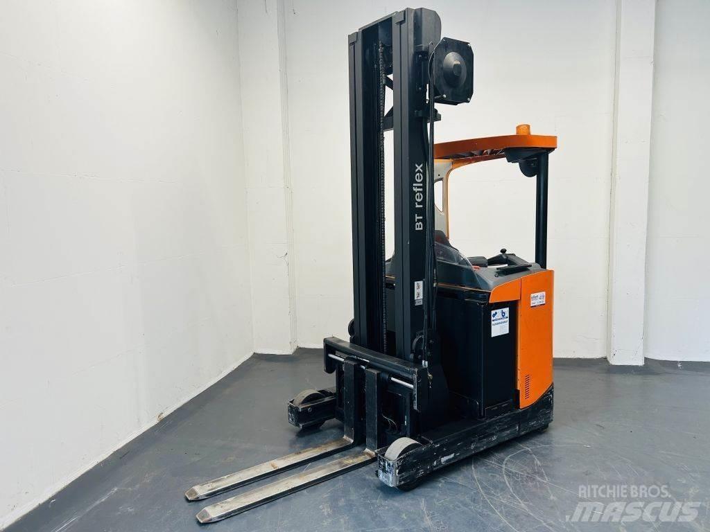 BT RRE160 Reachtruck