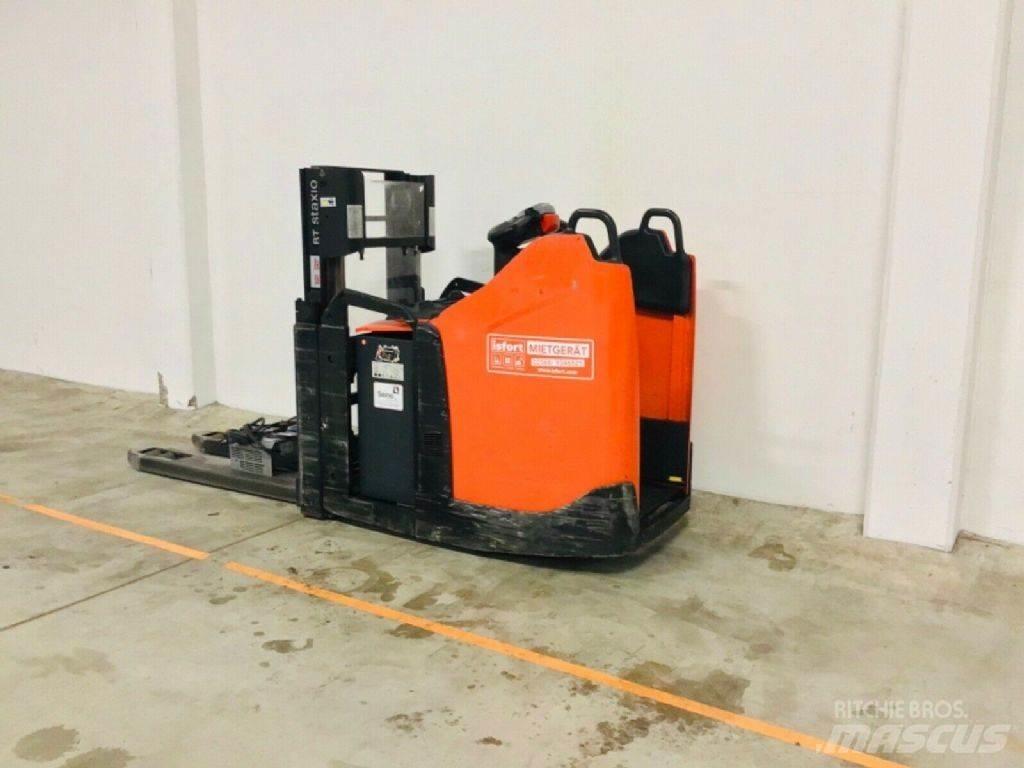 BT SPE200D Selvkørende stablere