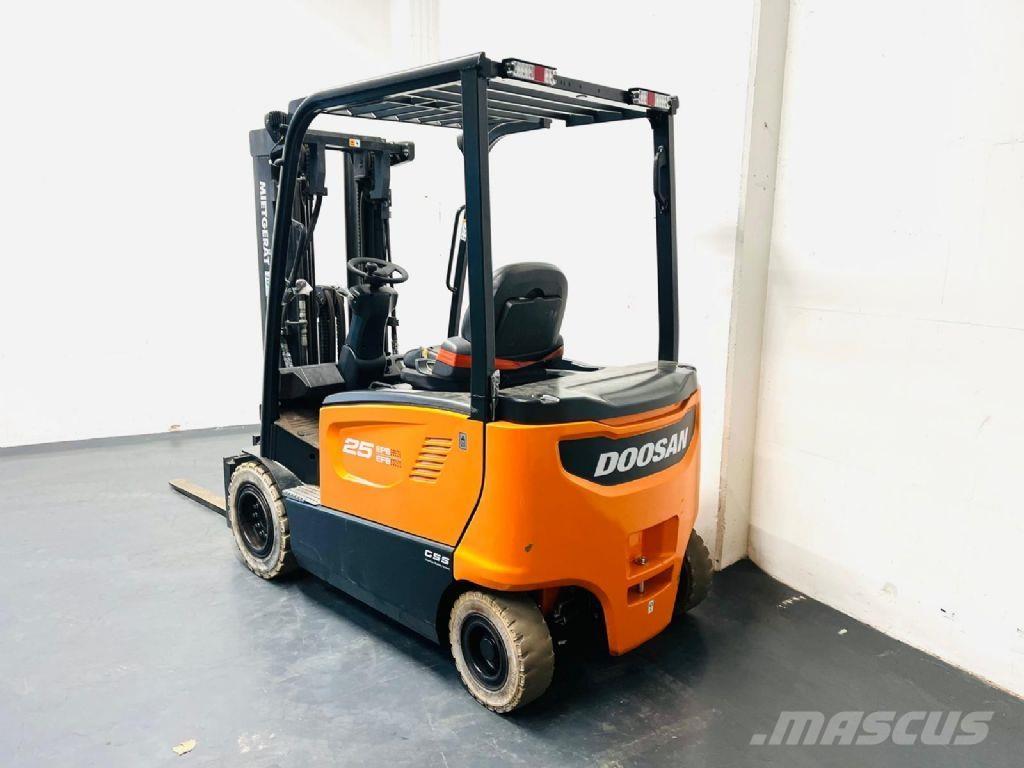 Doosan B25X-7 Plus El gaffeltrucks