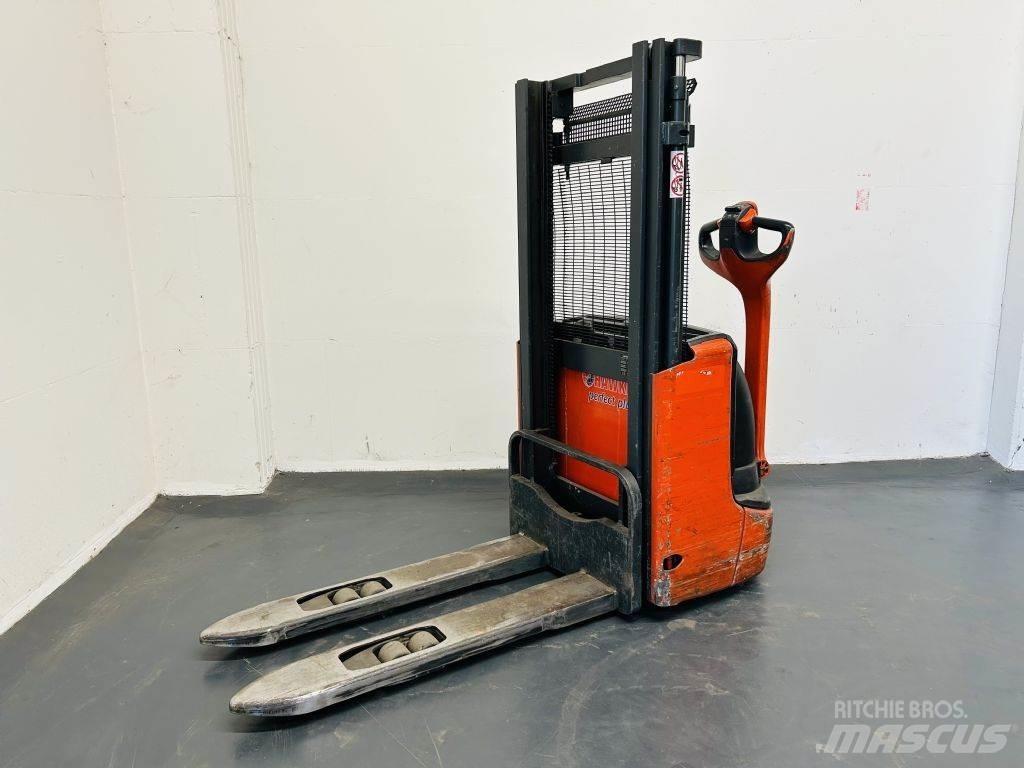 Linde L10 Gaffelstabler med gående fører