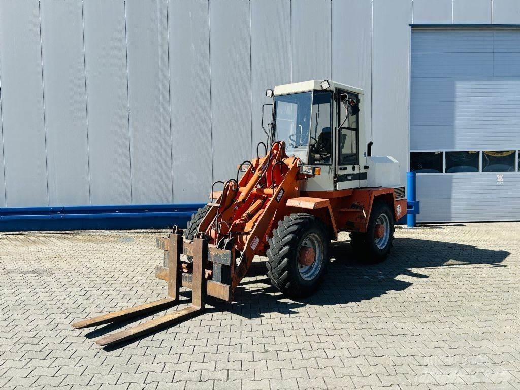 Schaeff KL835 Minilæsser - skridstyret