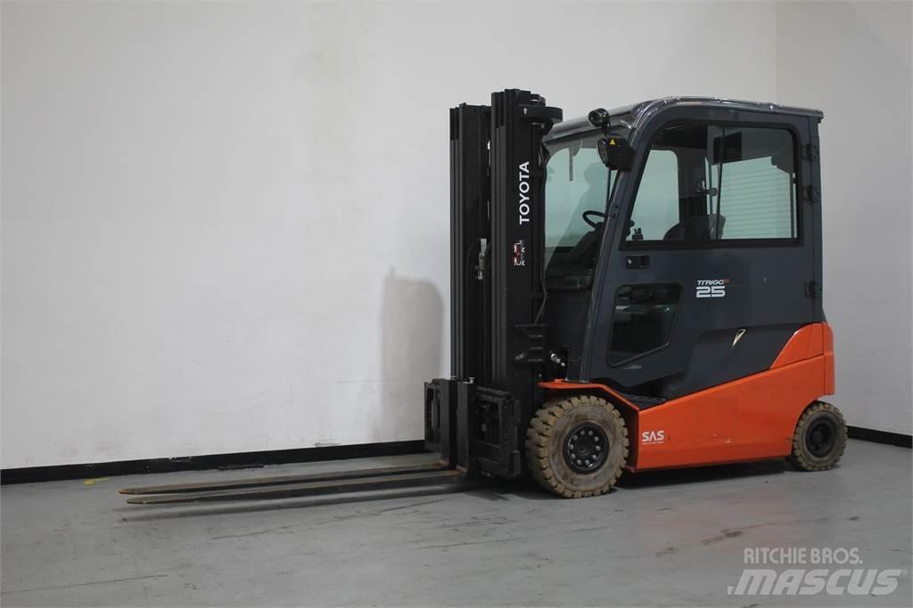 Toyota 8FBMT25 El gaffeltrucks