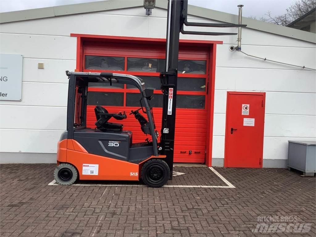 Toyota 8FBMT30 El gaffeltrucks