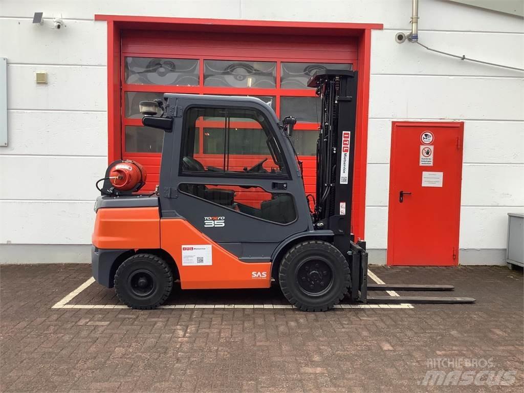 Toyota 8FGJF35 LPG gaffeltrucks