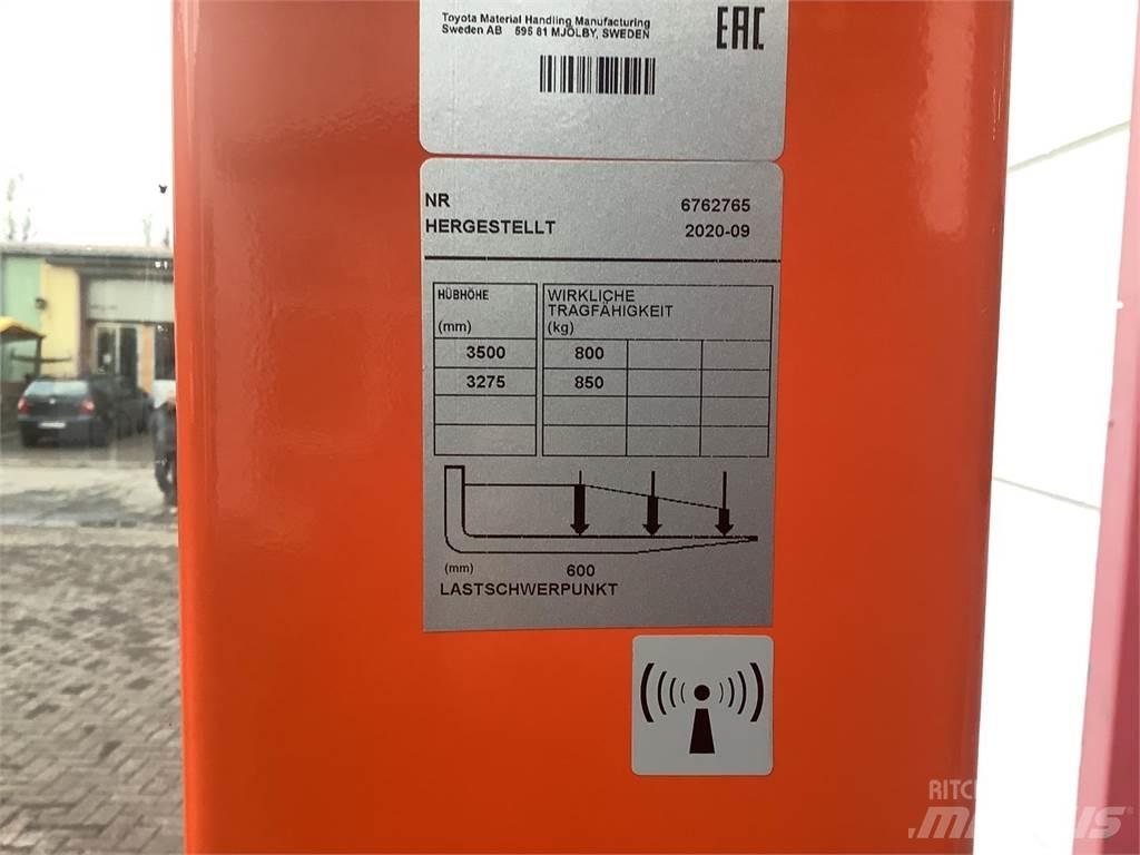 Toyota OME100M Plukketruck, høj