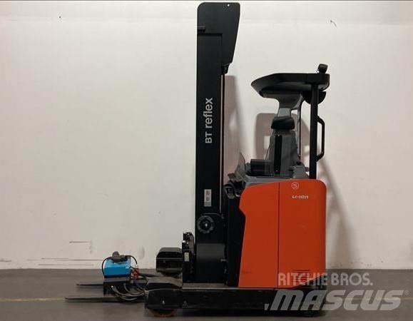 Toyota RRE140HE Reachtruck