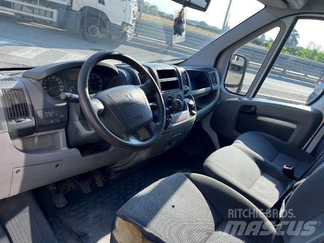 Peugeot BOXER Lastbiler med tip