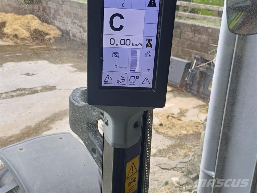 CLAAS ARION 450 Traktorer