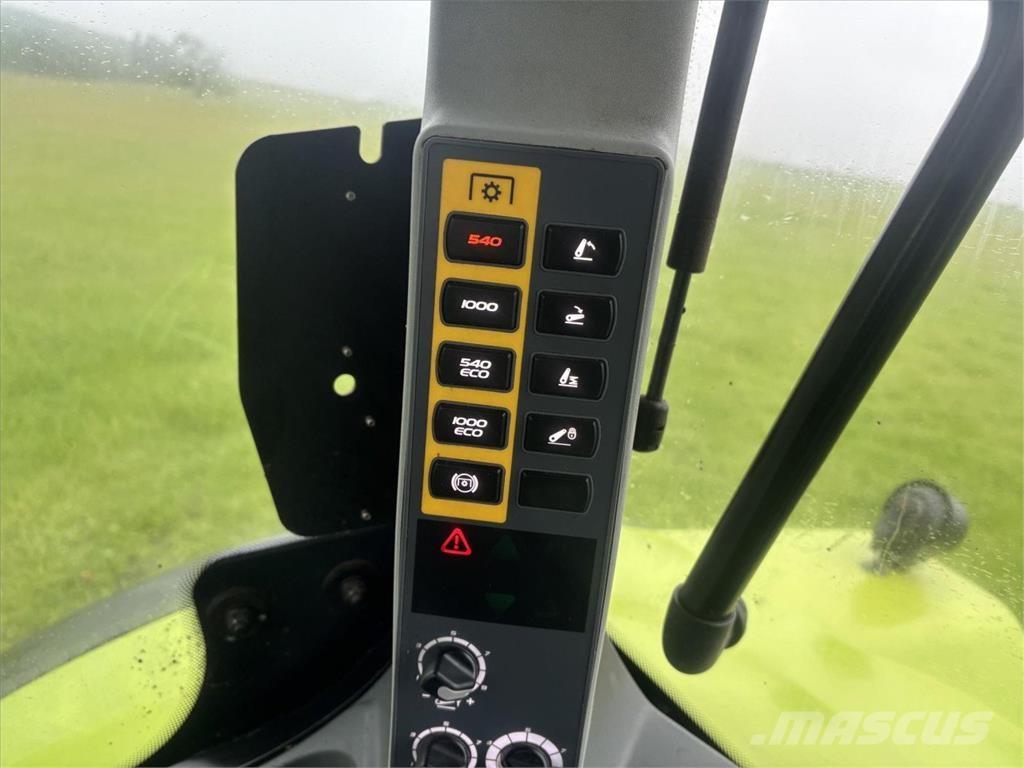 CLAAS ARION 610 Traktorer