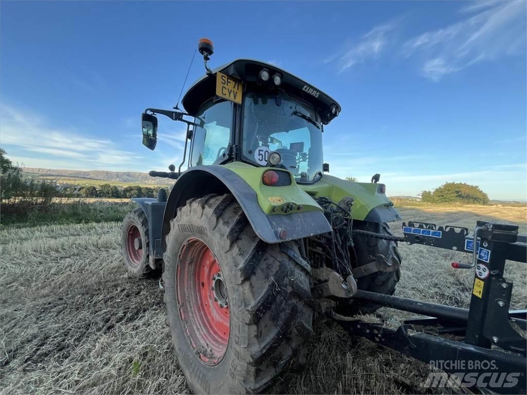CLAAS ARION 630 Traktorer