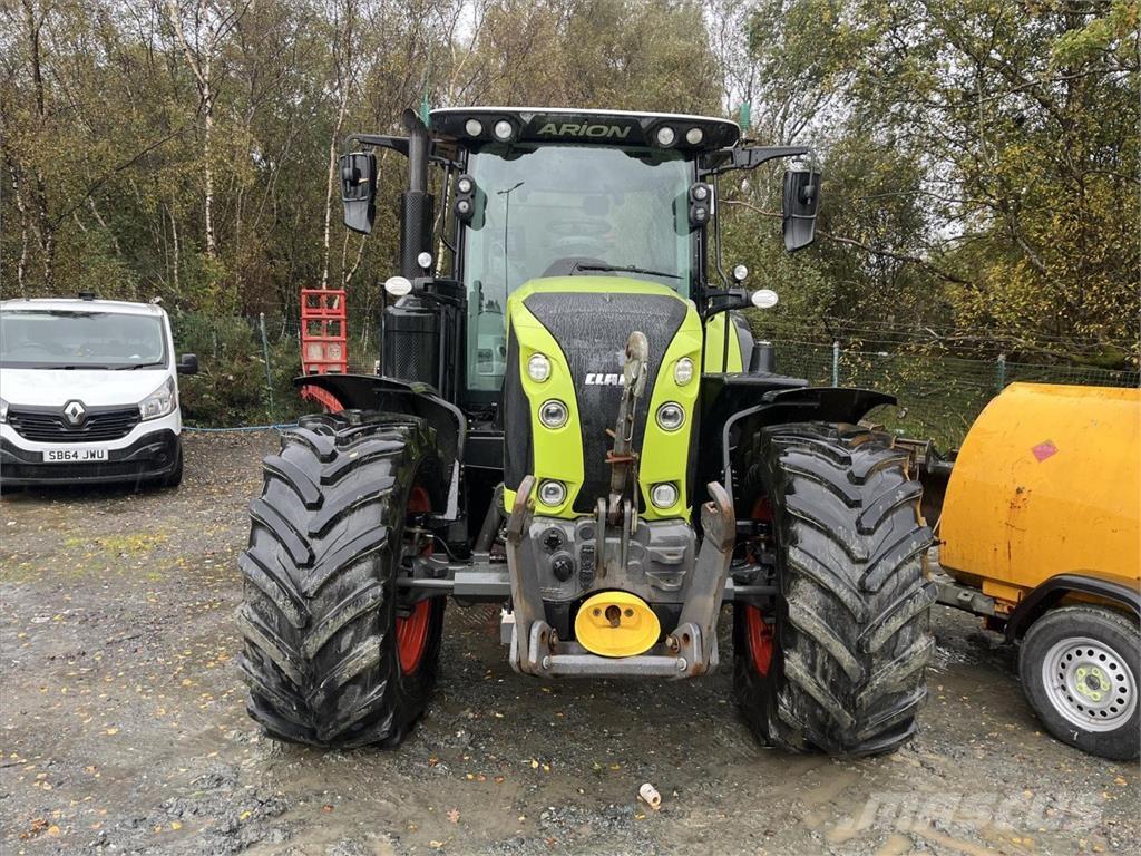 CLAAS ARION 650 Traktorer