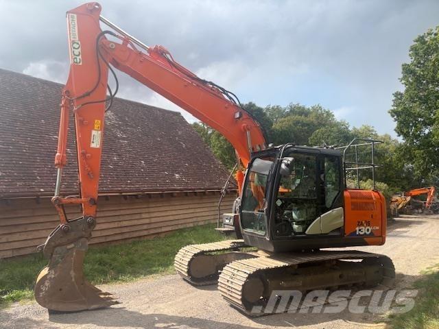 Hitachi ZX130-6 Gravemaskiner på larvebånd
