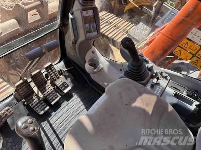 Hitachi ZX210-6 Gravemaskiner på larvebånd