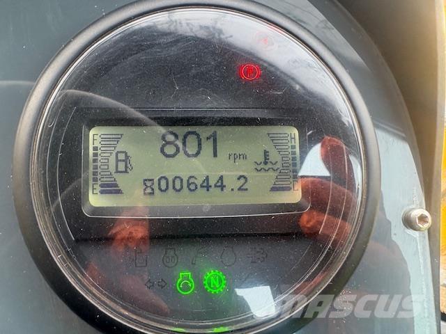 Mecalac 9MDX Dumpere