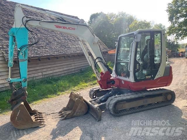 Takeuchi TB250 Midi-gravemaskiner 7t - 12t