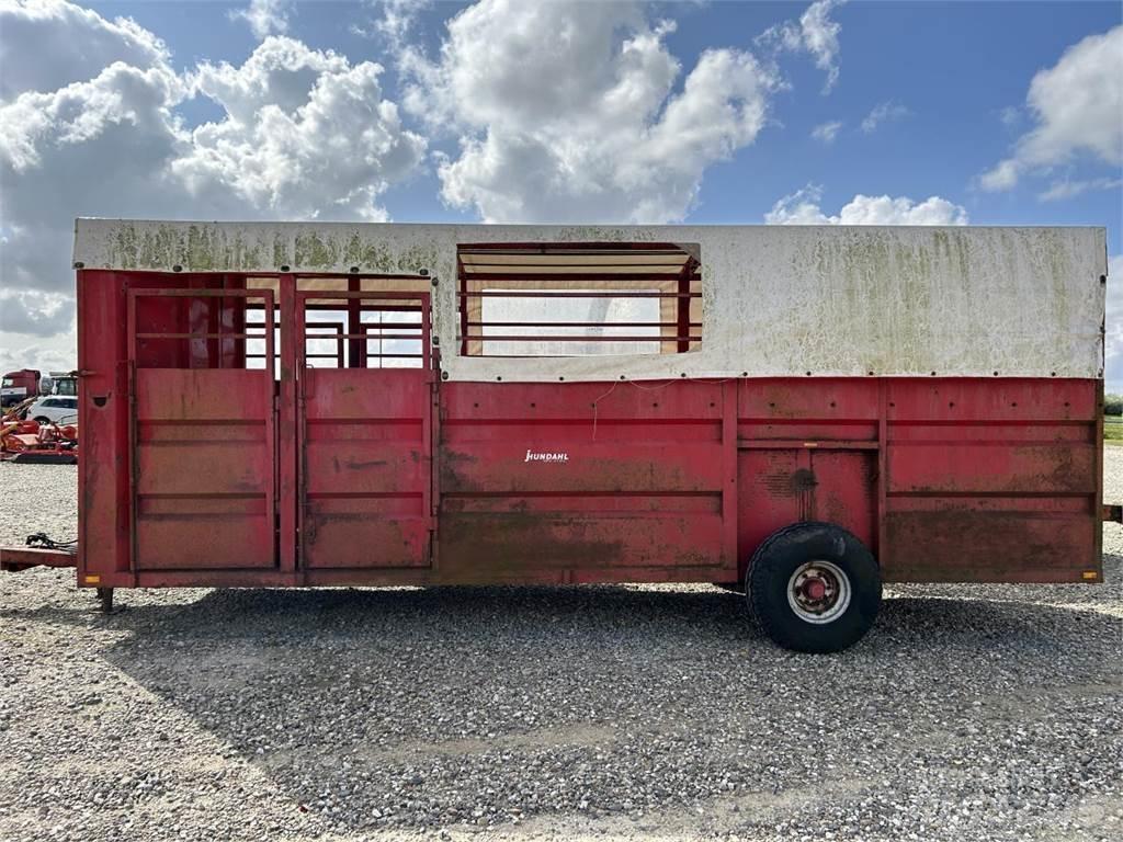  6 MTR Anhænger til dyretransport