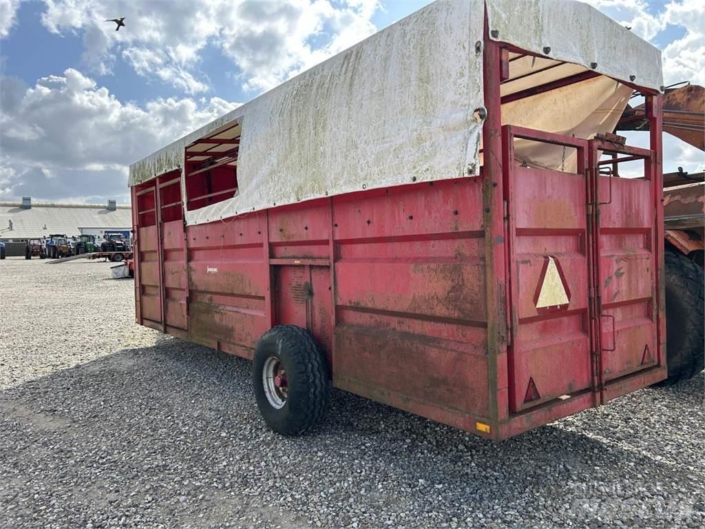  6 MTR Anhænger til dyretransport
