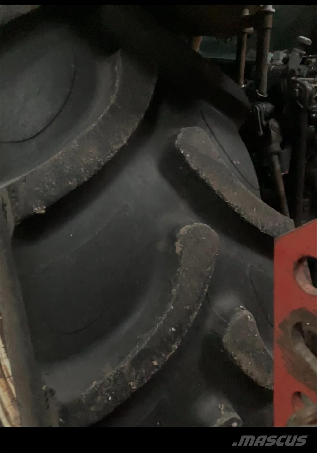 BKT 520/70R38 Hjul, Dæk og Fælge