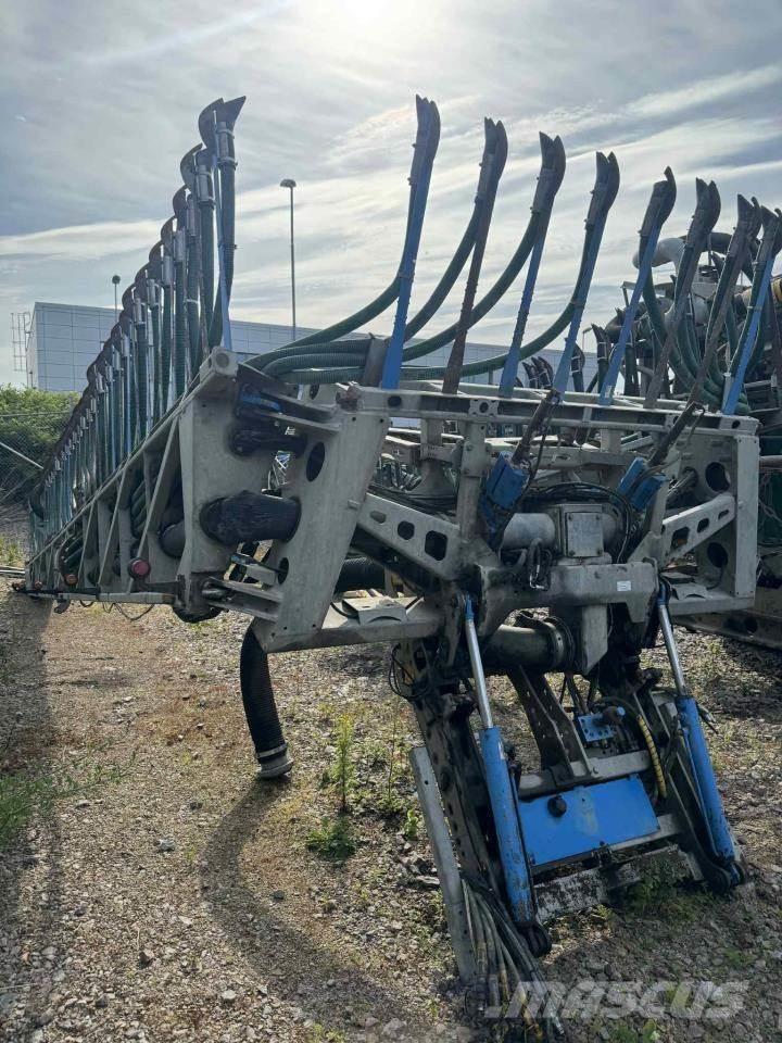 Bomech 24M Gødningssprøjter