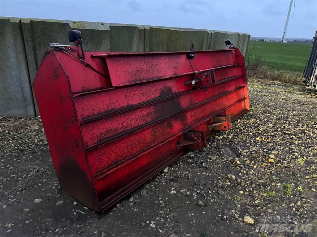  BTMC 4 METER Andre staldmaskiner