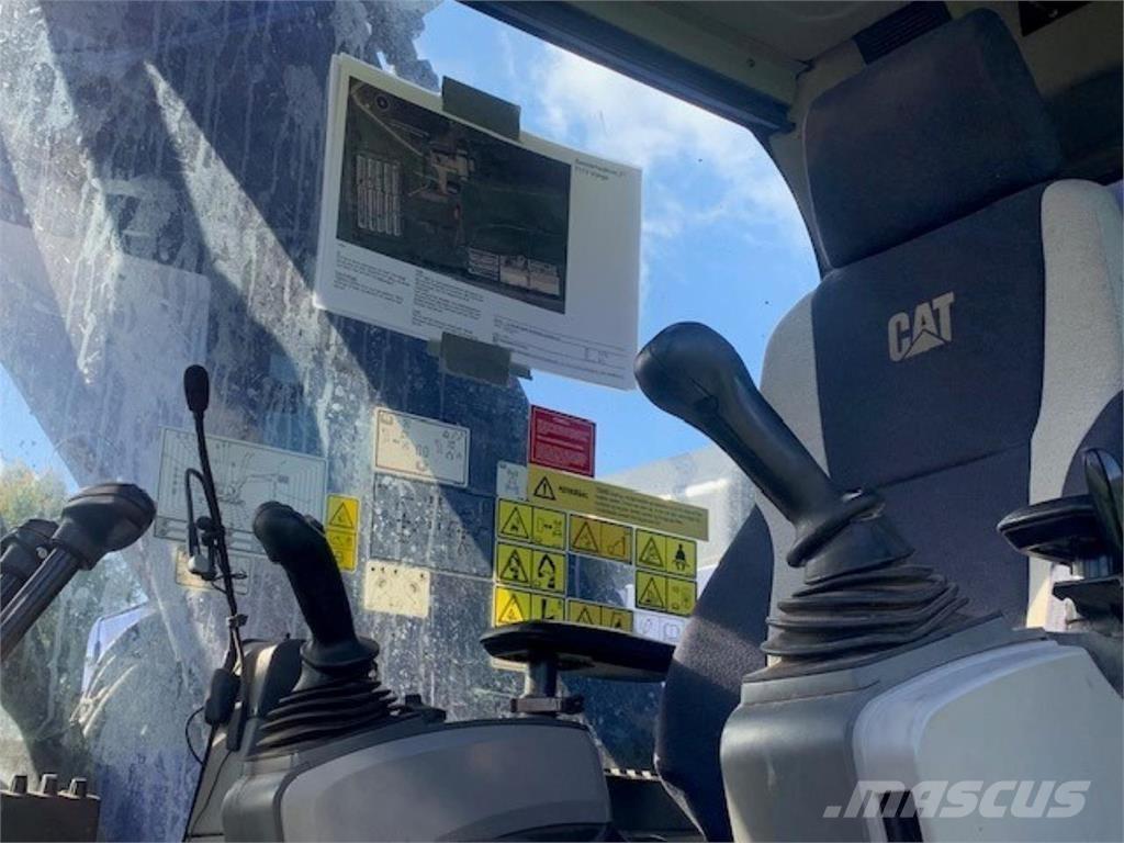 CAT 325F Gravemaskiner på larvebånd