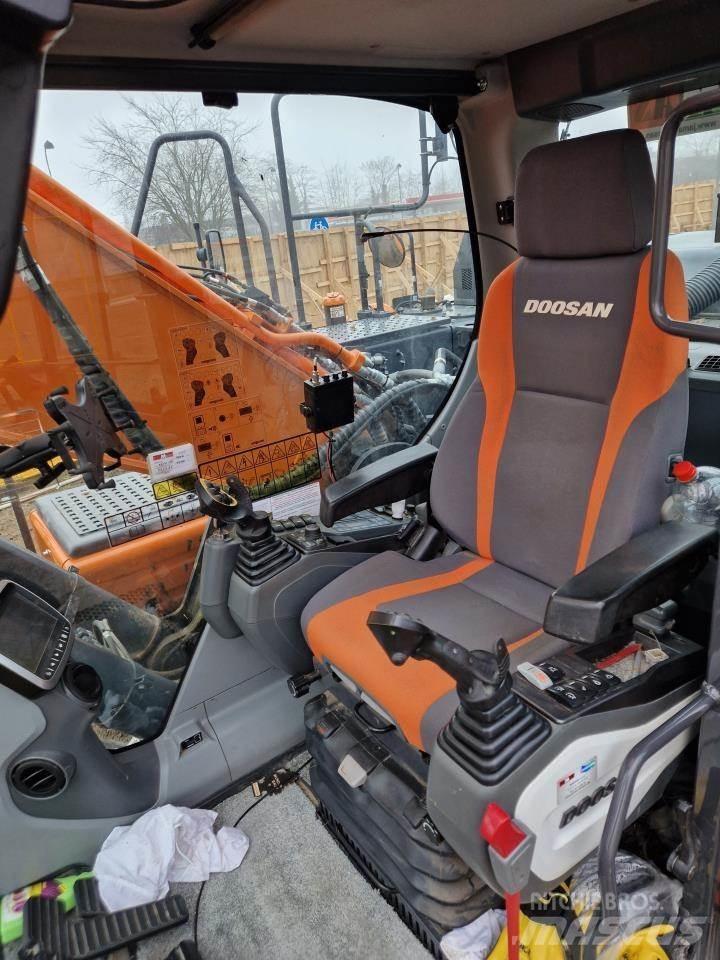 Doosan 255-5 Gravemaskiner på larvebånd