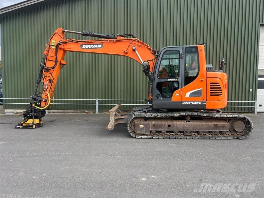 Doosan DX140LCR-5 Gravemaskiner på larvebånd