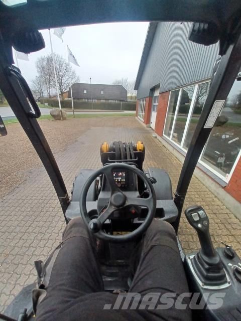 Gehl AL550 Minilæsser - knækstyret